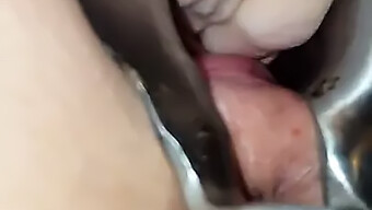 بازی Bdsm با Peehole Fingerling